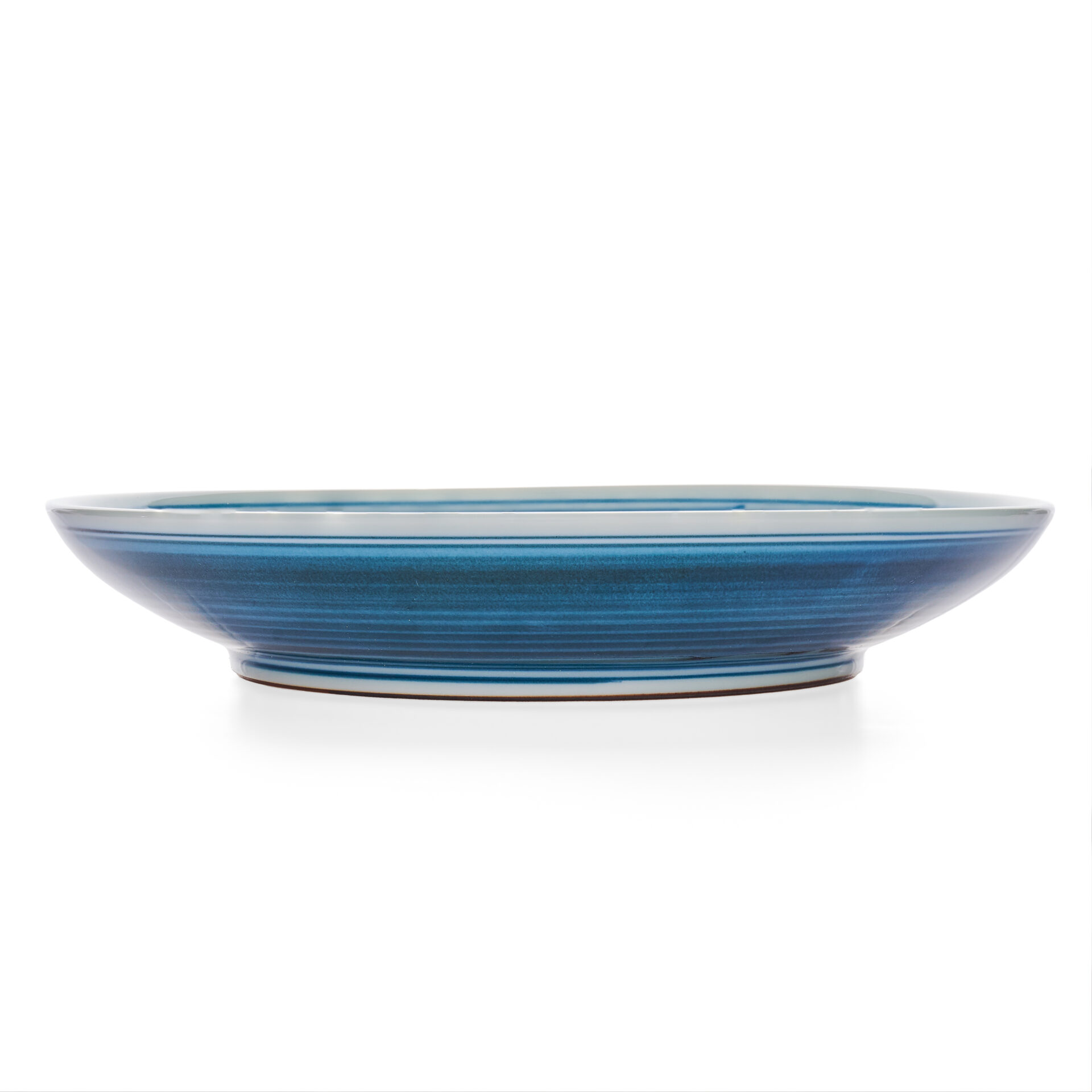 Japanese Grape Design Plate, 19.2 cm | Side View